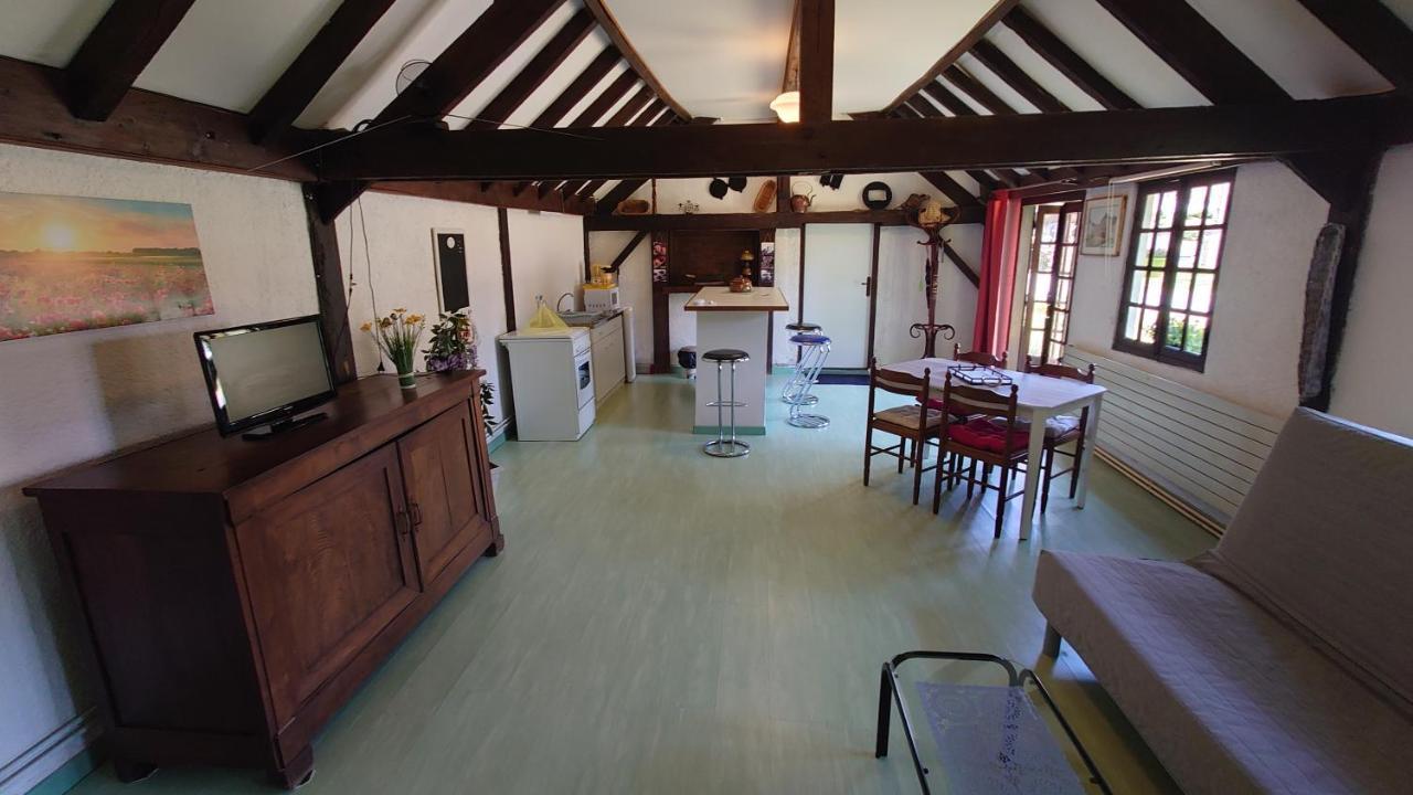 Le Marly'S Vila Wasigny Exterior foto