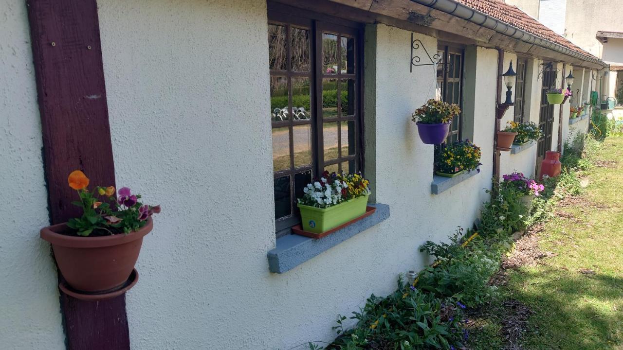 Le Marly'S Vila Wasigny Exterior foto