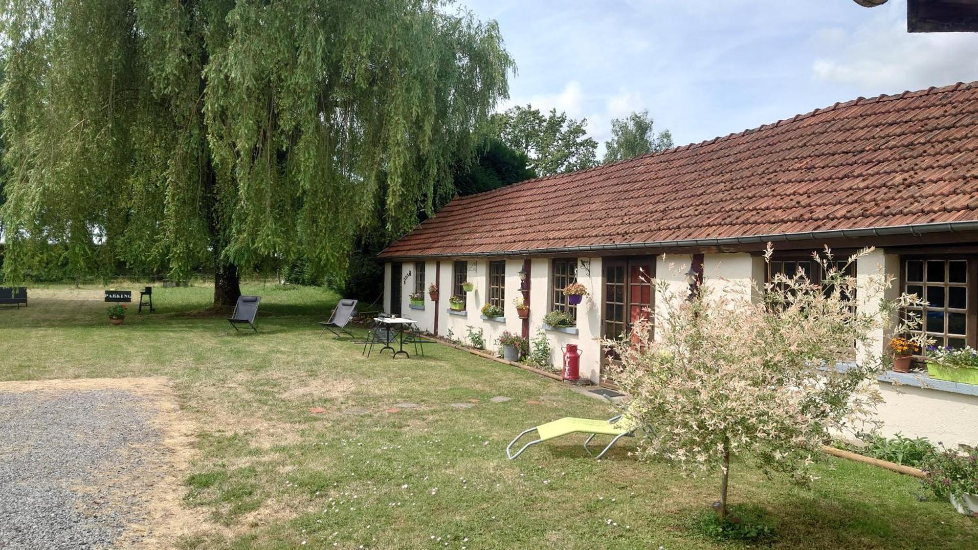 Le Marly'S Vila Wasigny Exterior foto