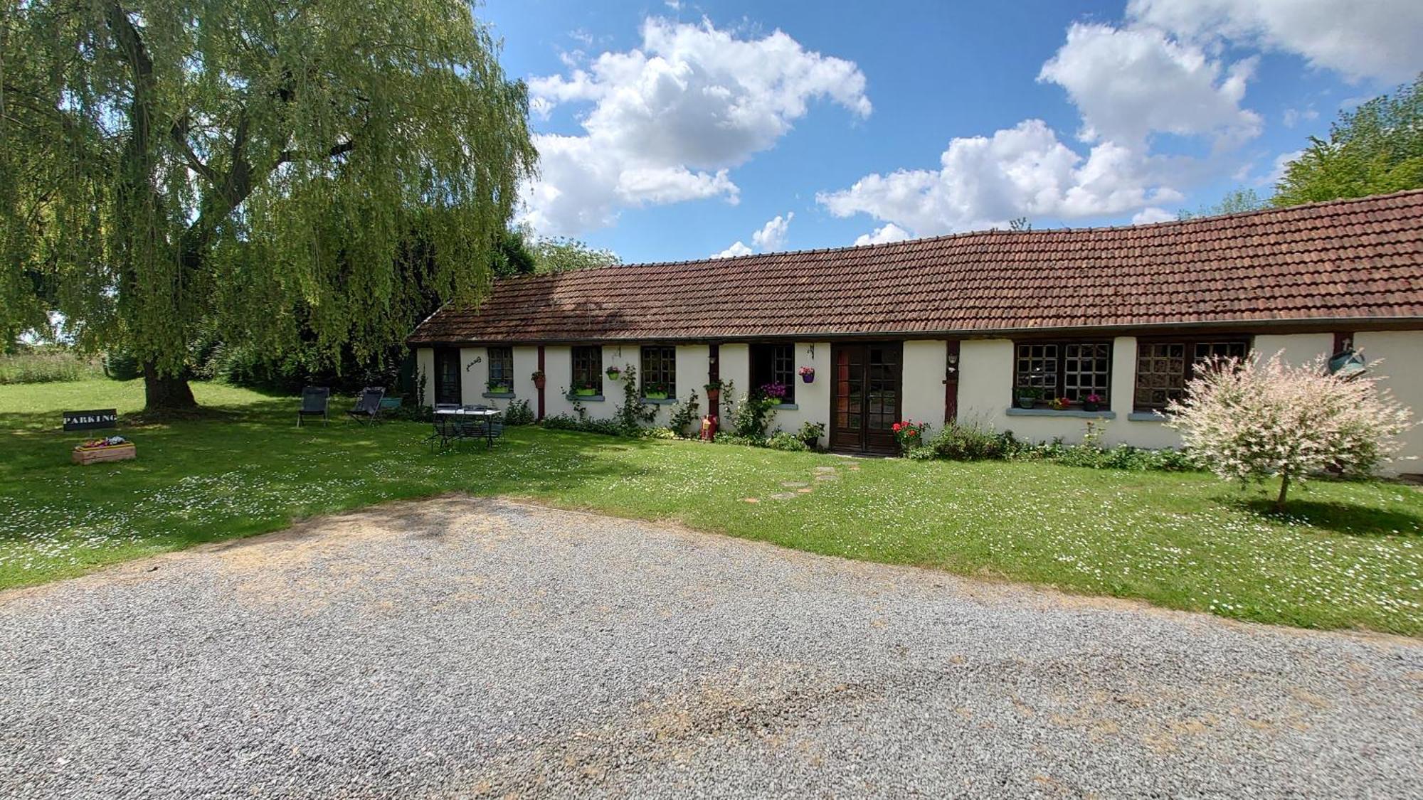 Le Marly'S Vila Wasigny Exterior foto